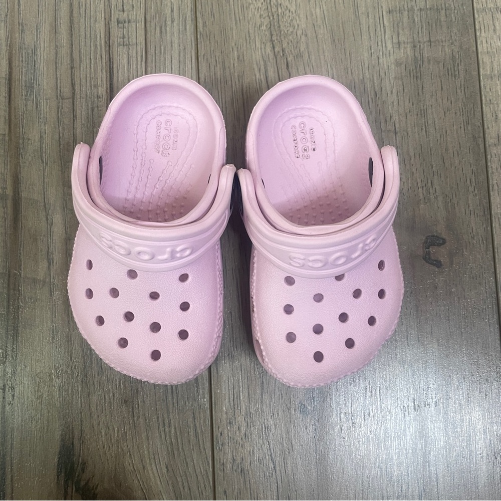 CROCS Light Pink Size 4